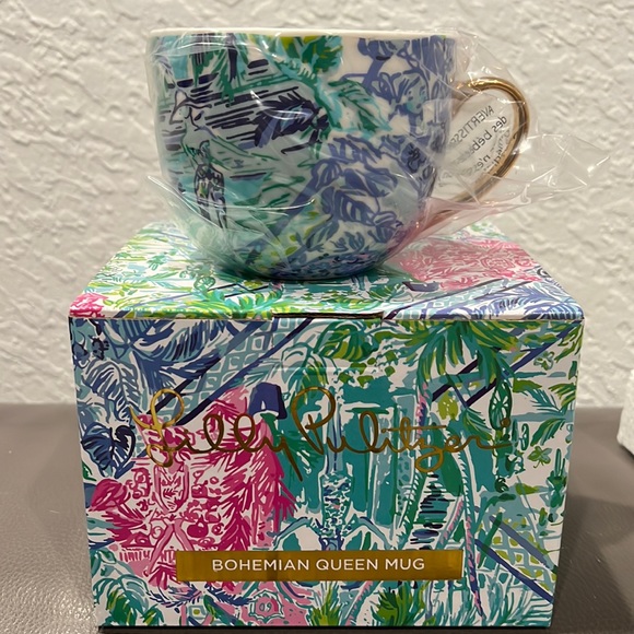 NEW Lilly Pulitzer Bohemian Queen Cappuccino Mug 16.3oz - Picture 1 of 5